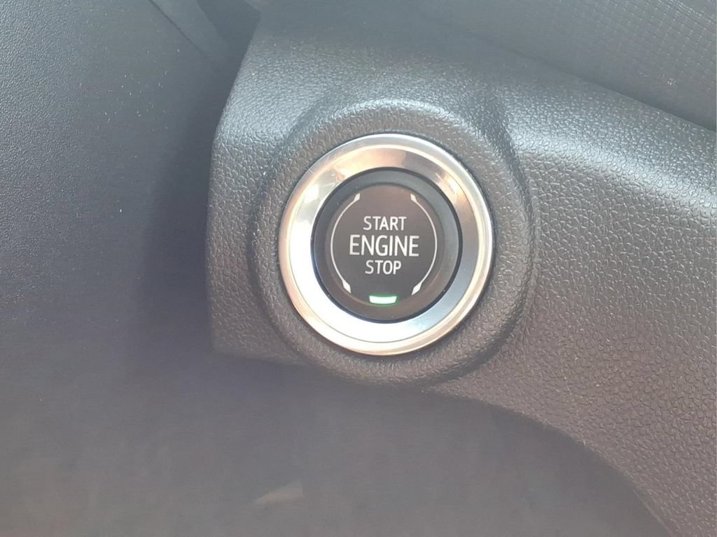 Used 2023 Chevrolet TrailBlazer LT FWD image 8