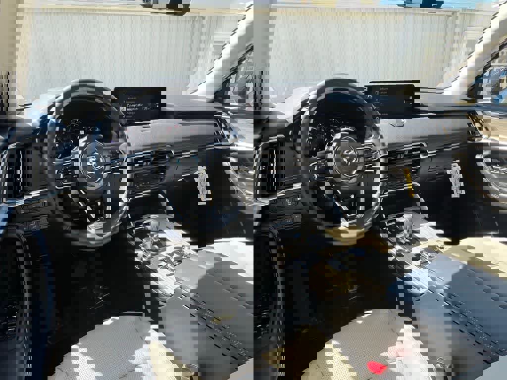 Used 2025 MAZDA CX-90 Plug-In Hybrid w/Premium Sport image 26