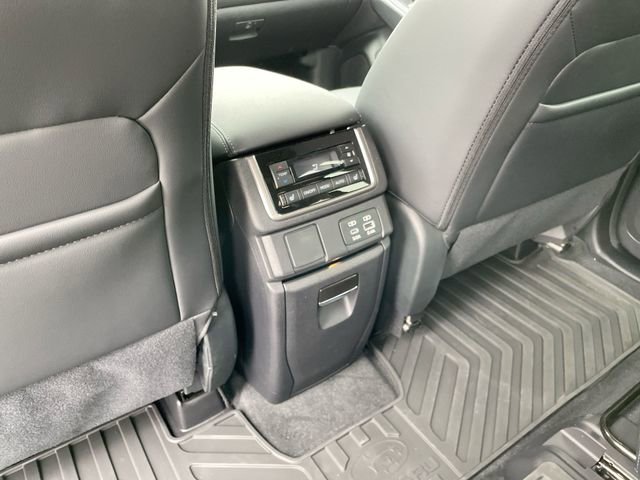 Certified 2026 Subaru Ascent Limited AWD/4WD image 14