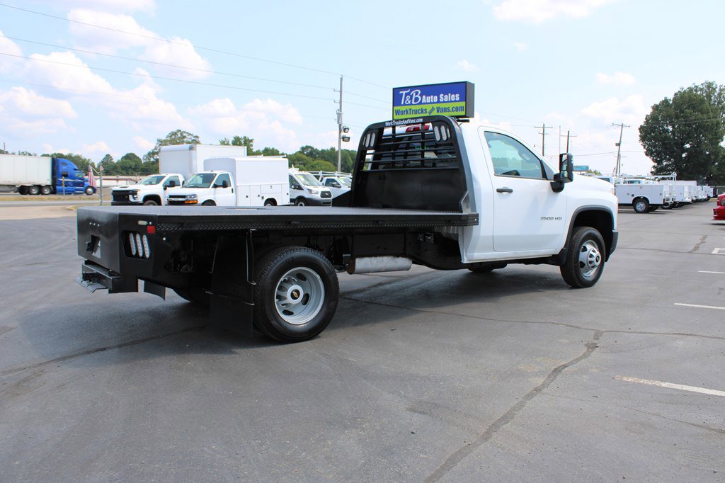 Used 2023 Chevrolet Silverado 3500 W/T w/ WT Convenience Package image 4