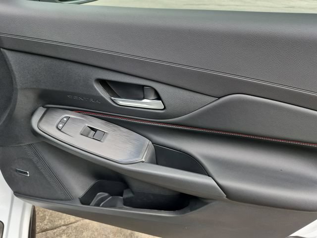 New 2026 Nissan Sentra SR w/ SR Premium Package FWD image 33