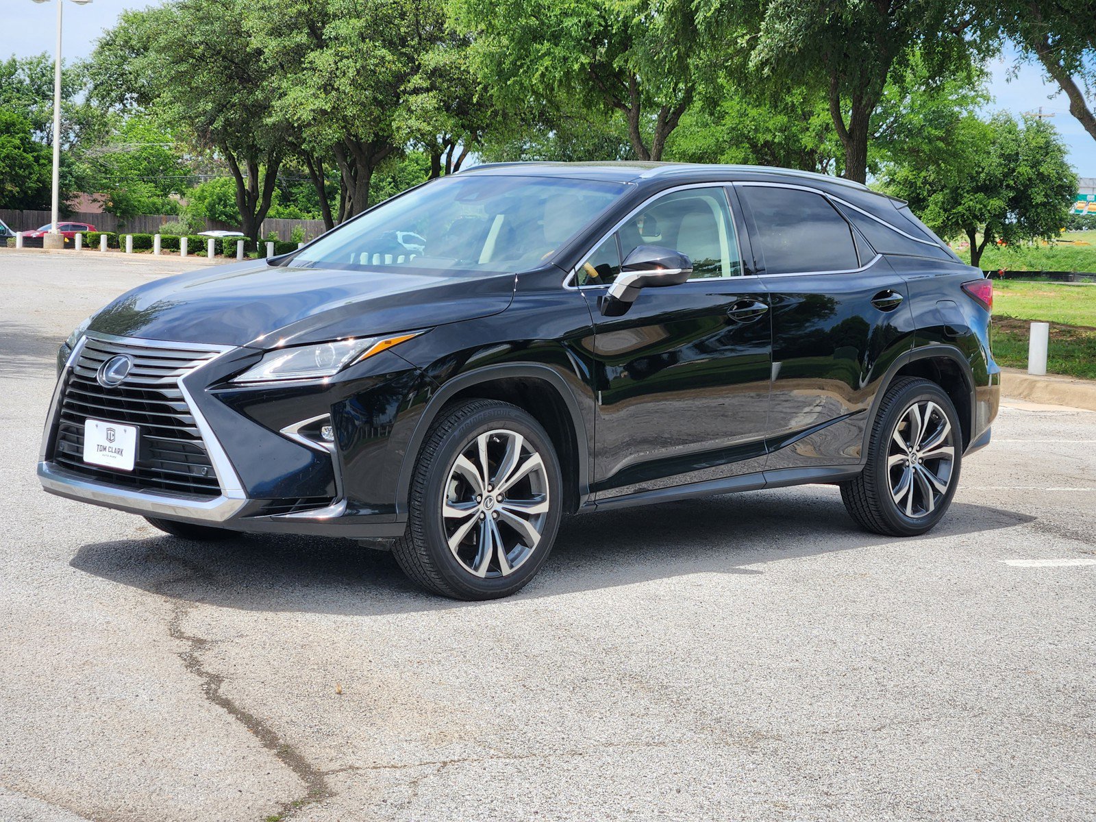 Used 2019 Lexus RX 350 FWD w/ Premium Package image 2