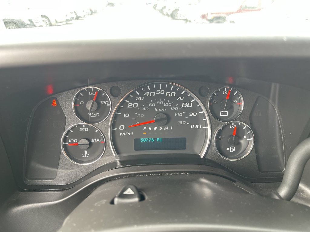 Used 2023 Chevrolet Express 3500 LS RWD image 6