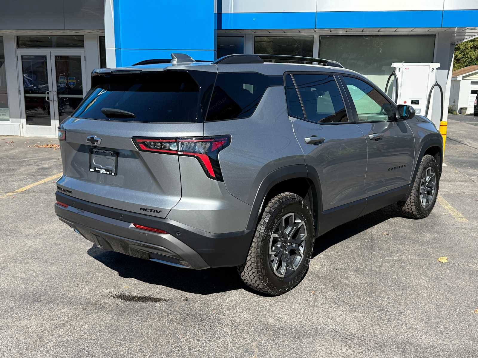 New 2026 Chevrolet Equinox ACTIV image 5