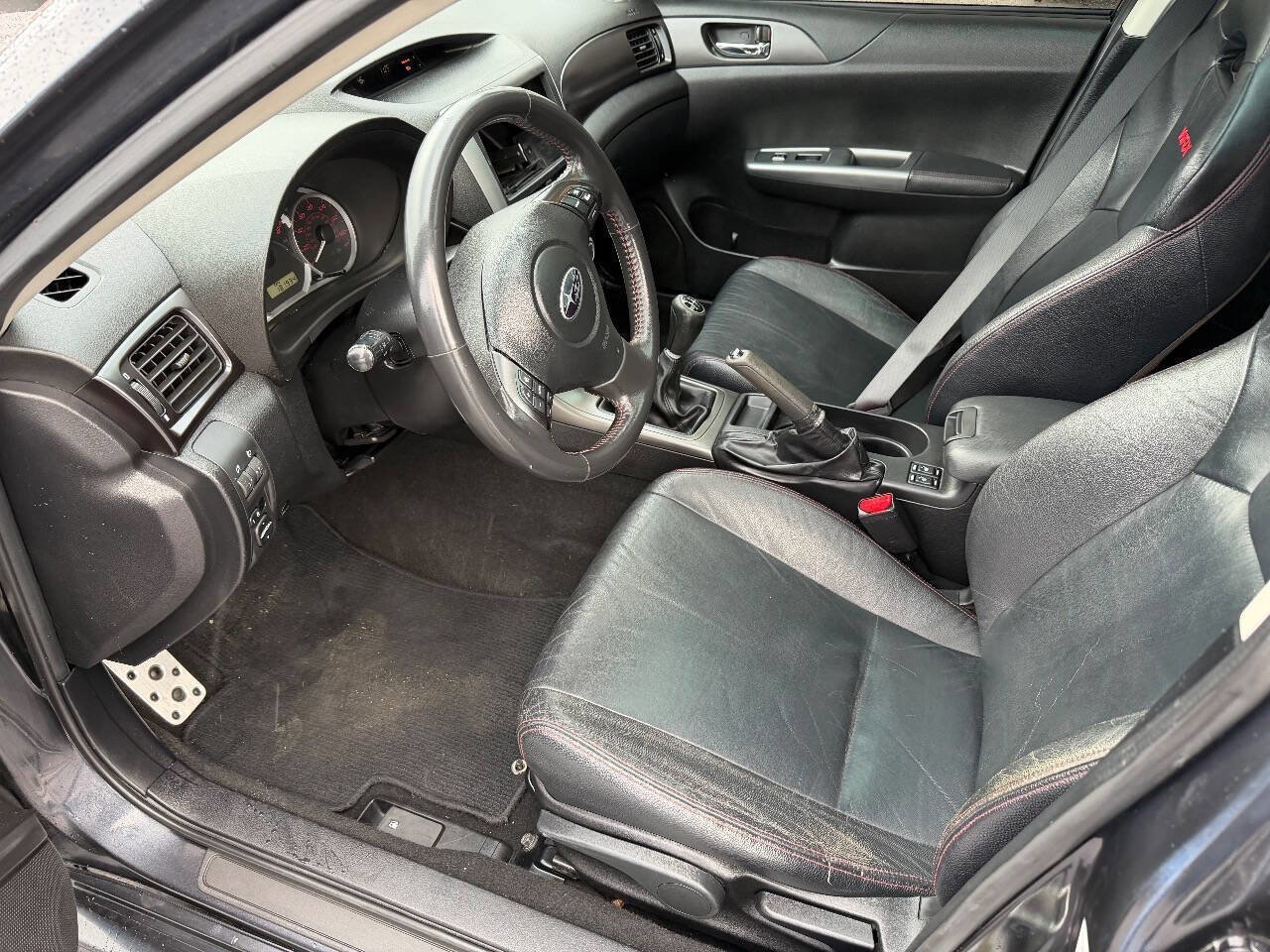 Used 2011 Subaru Impreza WRX Premium image 6