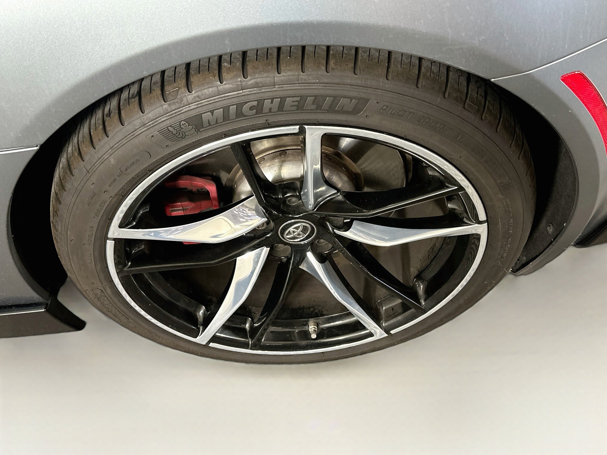 Used 2021 Toyota Supra Premium w/ Driver Assist Package RWD image 11