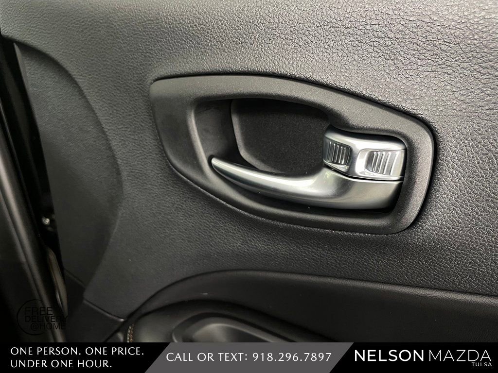 Used 2019 Jeep Compass Sport image 49