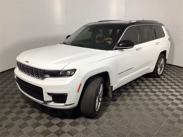 Used 2022 Jeep Grand Cherokee L Summit w/ Luxury Tech Group V image 8