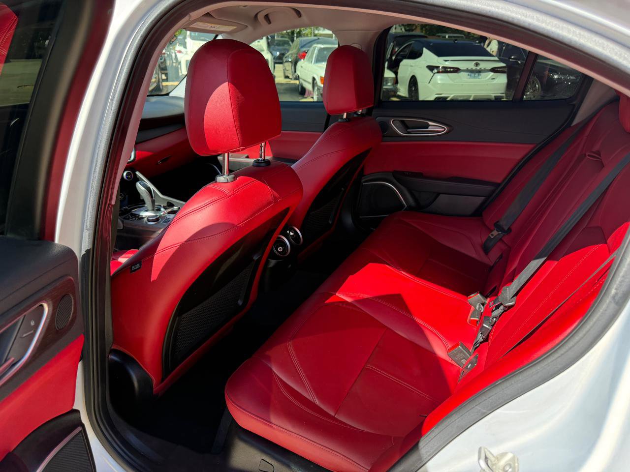 Used 2020 Alfa Romeo Giulia Ti w/ Nero Edizione image 20