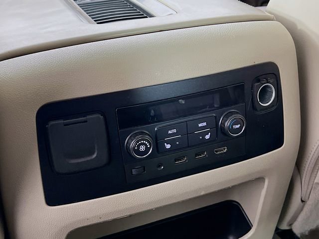 Used 2020 GMC Yukon Denali w/ Denali Ultimate Package AWD/4WD image 26