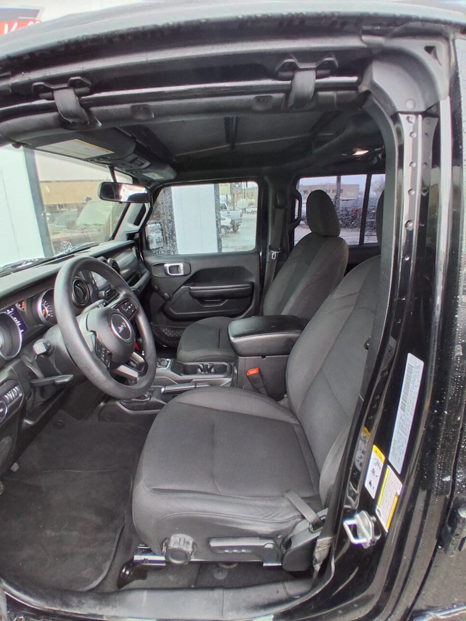 Used 2018 Jeep Wrangler Unlimited Sport image 12