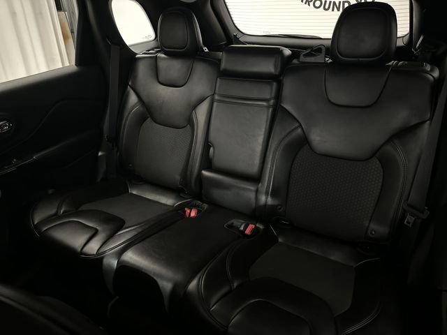 Used 2019 Jeep Cherokee Latitude Plus image 27