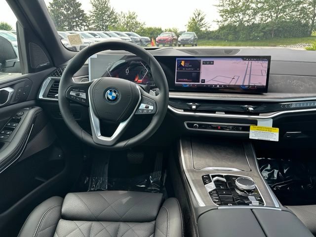 New 2026 BMW X5 xDrive50e w/ Climate Comfort Package AWD/4WD image 13