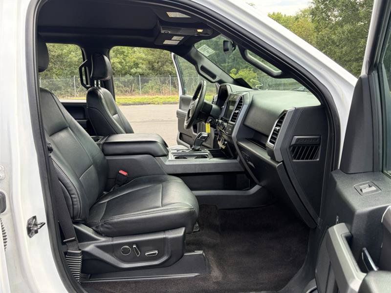 Used 2016 Ford F150 XLT w/ Equipment Group 302A Luxury AWD/4WD image 14
