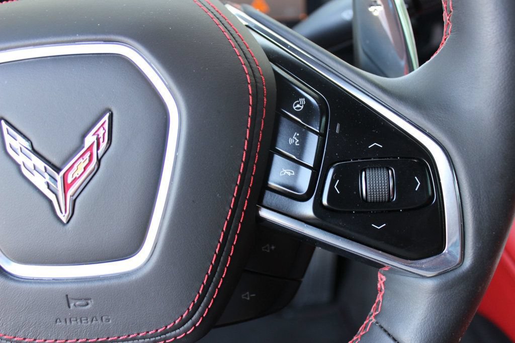 Used 2024 Chevrolet Corvette Stingray Premium Conv w/ Z51 Performance Package RWD image 19