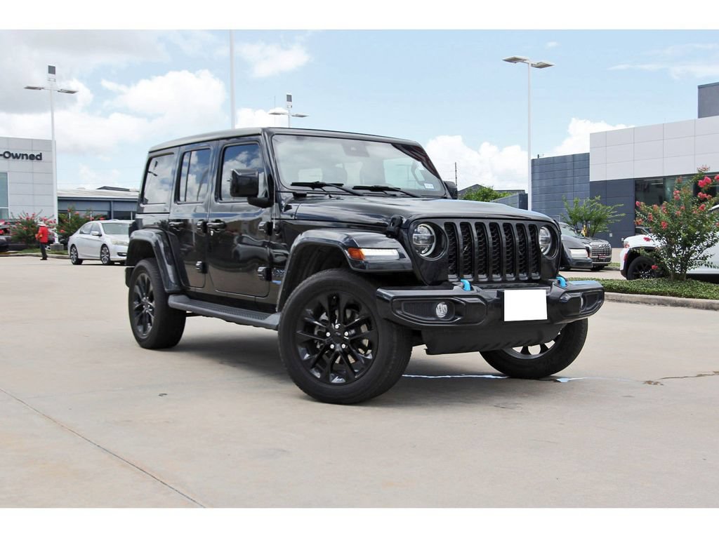 Used 2021 Jeep Wrangler Unlimited Sahara AWD/4WD image 1