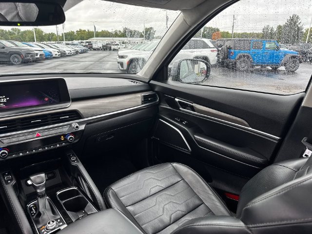 Used 2022 Kia Telluride SX w/ SX Prestige Package AWD/4WD image 29