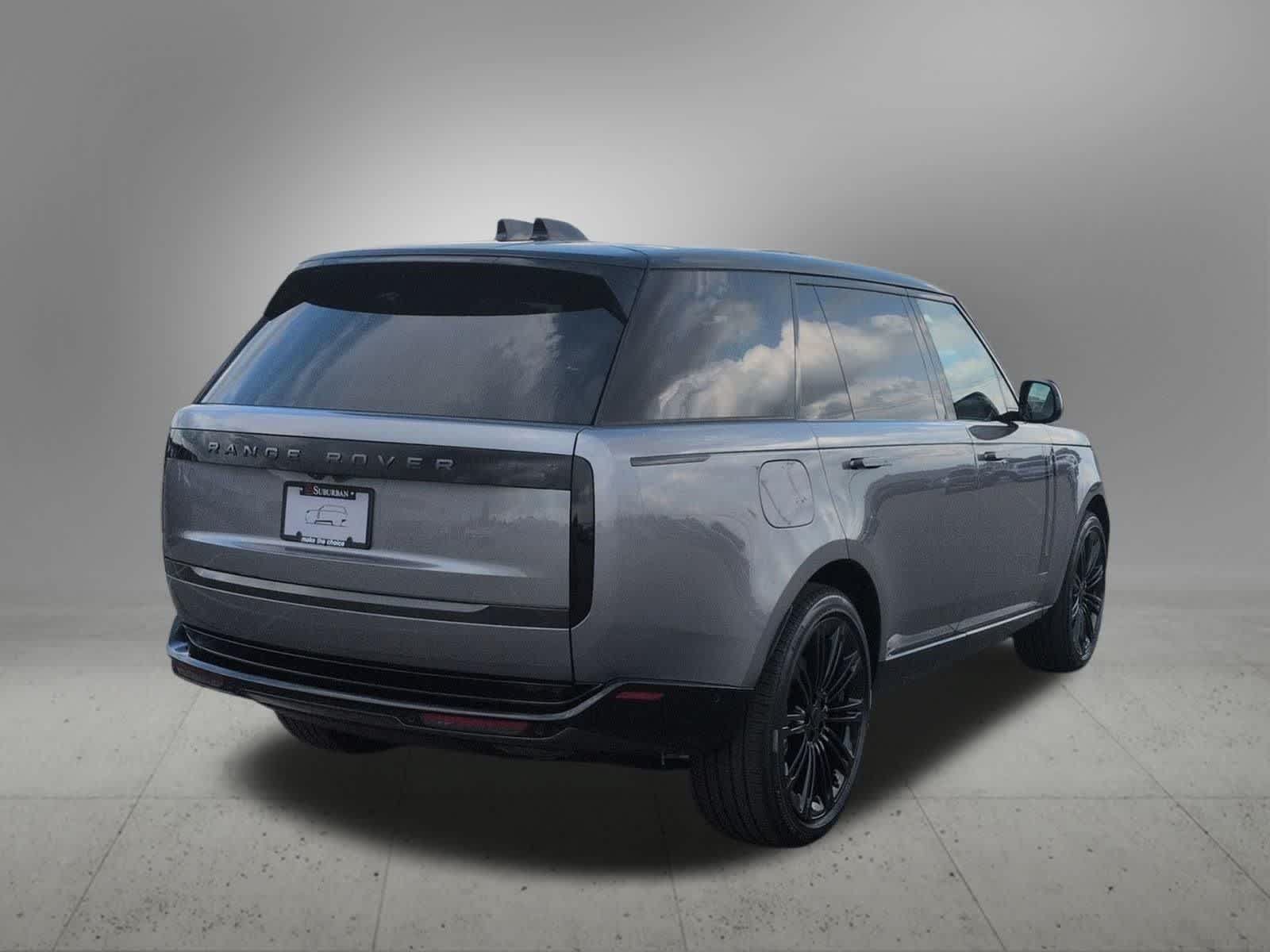 New 2026 Land Rover Range Rover Long Wheelbase SE AWD/4WD image 6