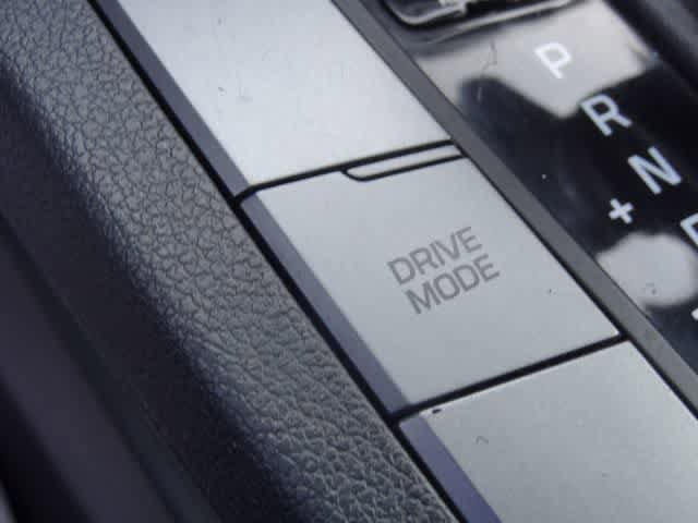 Used 2018 Hyundai Elantra SEL FWD image 20