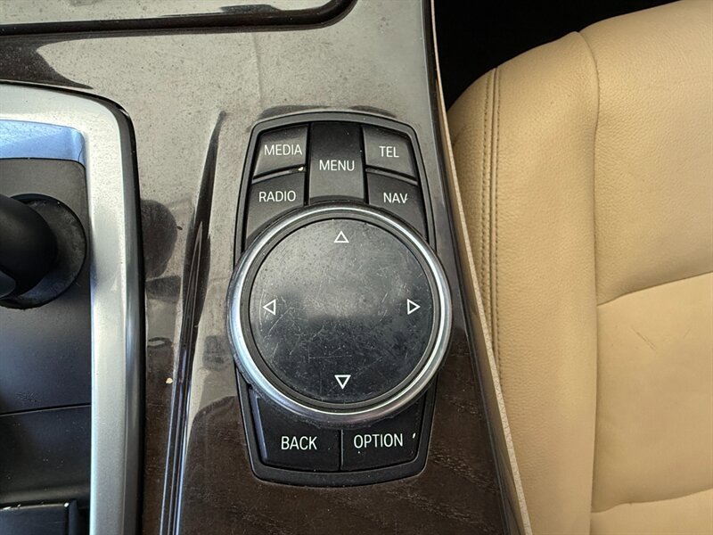 Used 2014 BMW 528i Sedan RWD image 35