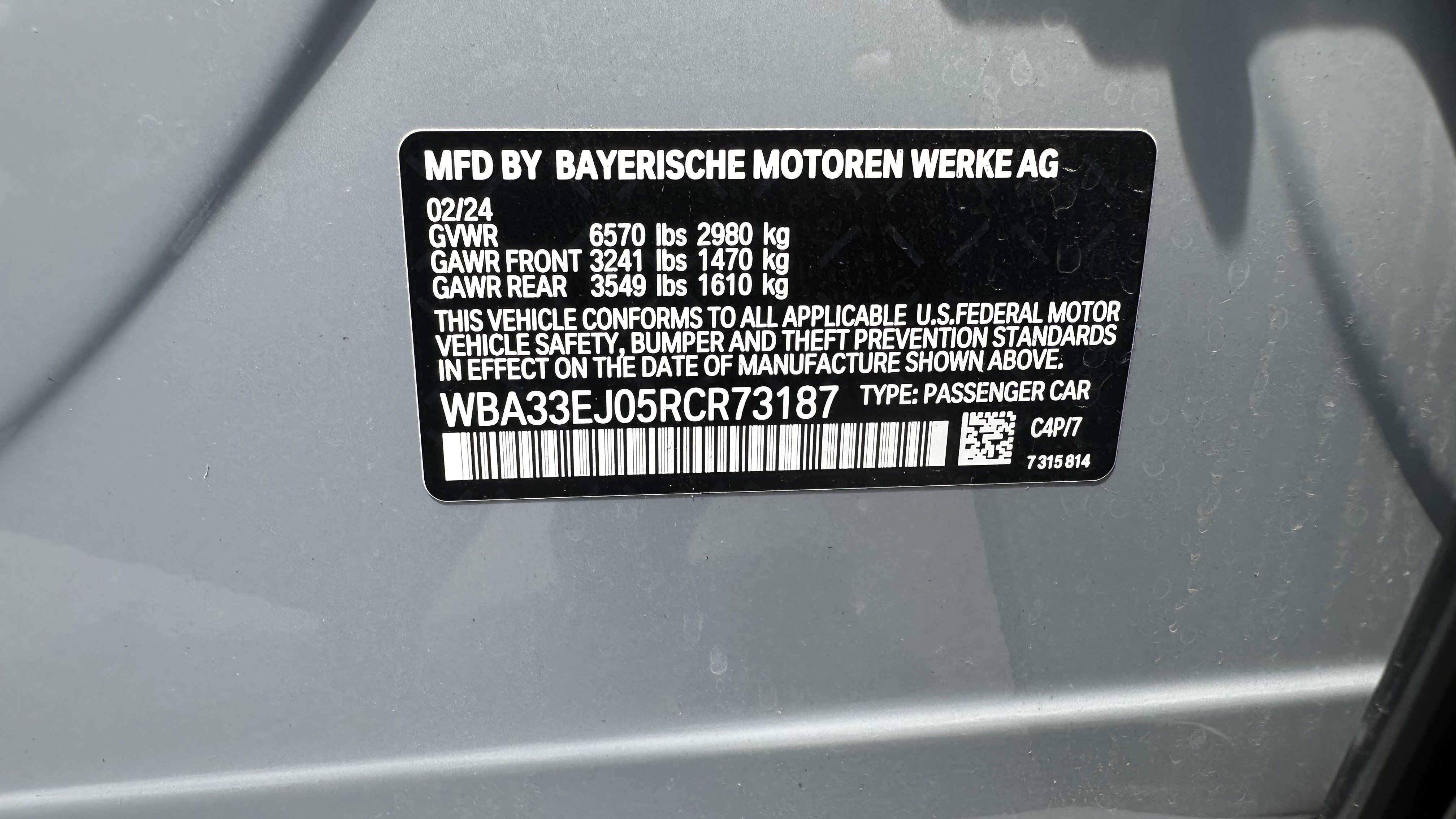 Certified 2024 BMW 760i xDrive AWD/4WD image 34