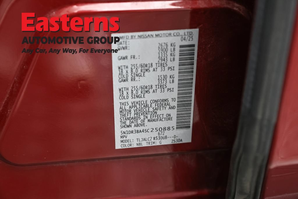 Used 2025 Nissan Pathfinder SV FWD image 35