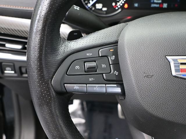 Used 2023 Cadillac XT4 Sport image 28