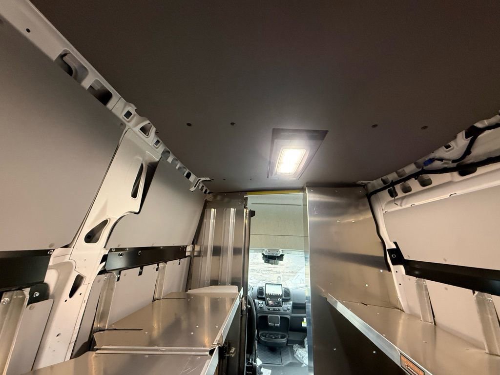 New 2024 RAM ProMaster 3500 w/ Delivery Van Package image 36