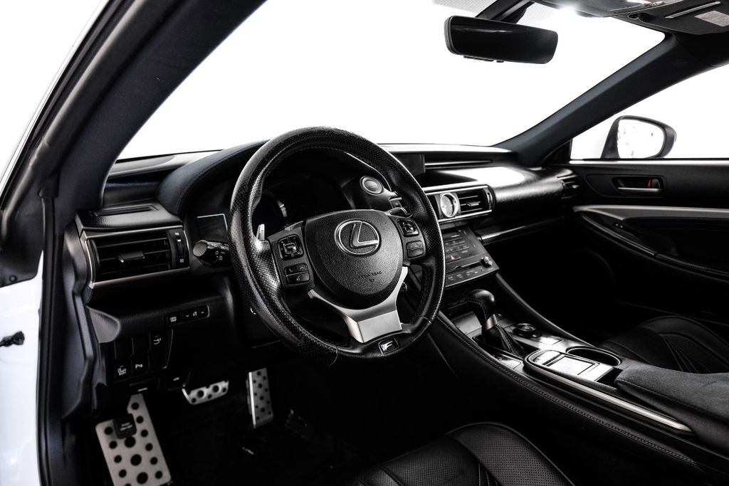 Used 2015 Lexus RC F w/ Premium Package image 2
