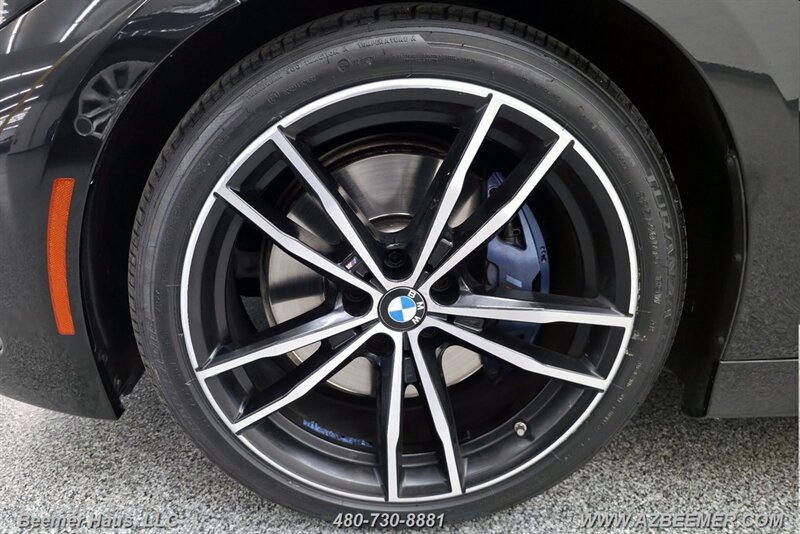 Used 2023 BMW 330i Sedan w/ M Sport Package RWD image 37