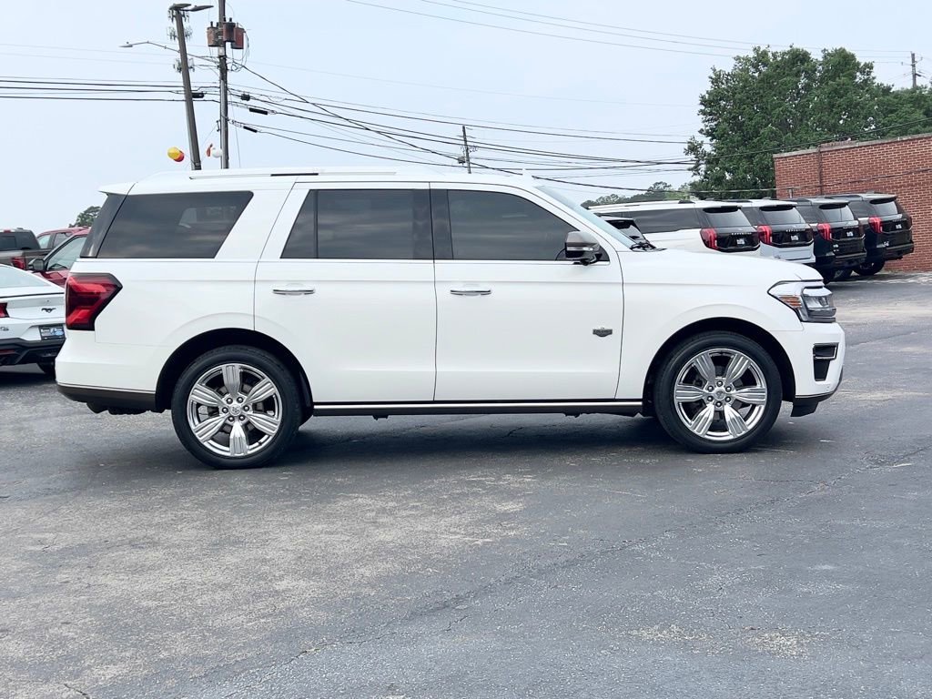 Used 2023 Ford Expedition King Ranch RWD image 7