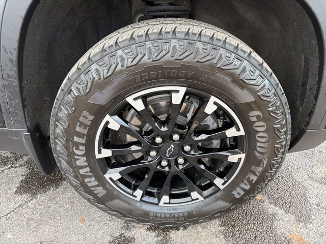 Used 2024 Chevrolet Traverse Z71 w/ LPO, Floor Liner Package image 2