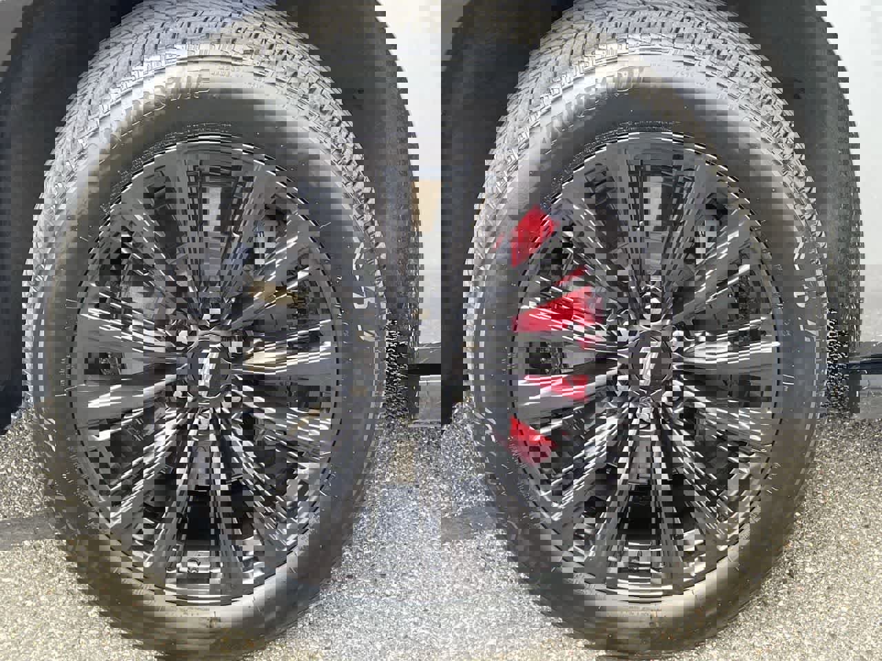 Certified 2024 Cadillac Escalade ESV V w/ LPO, ONYX Package image 44