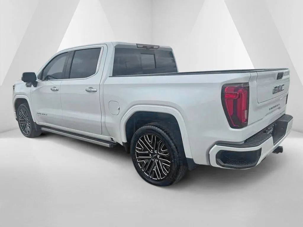 Used 2022 GMC Sierra 1500 Denali Ultimate AWD/4WD image 5