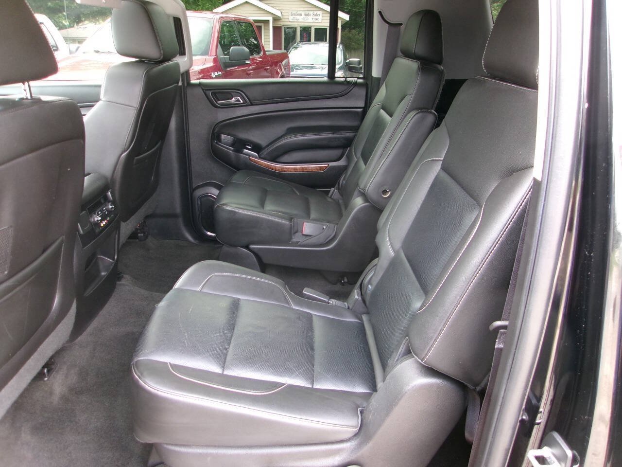 Used 2015 Chevrolet Suburban LTZ AWD/4WD image 11