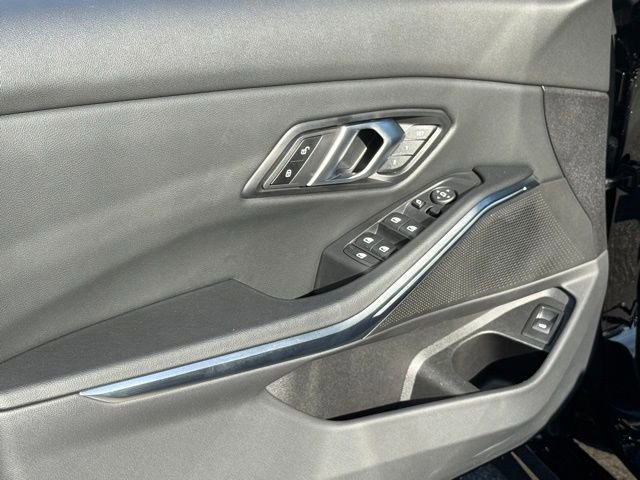 Used 2025 BMW 330i Sedan w/ Convenience Package image 16