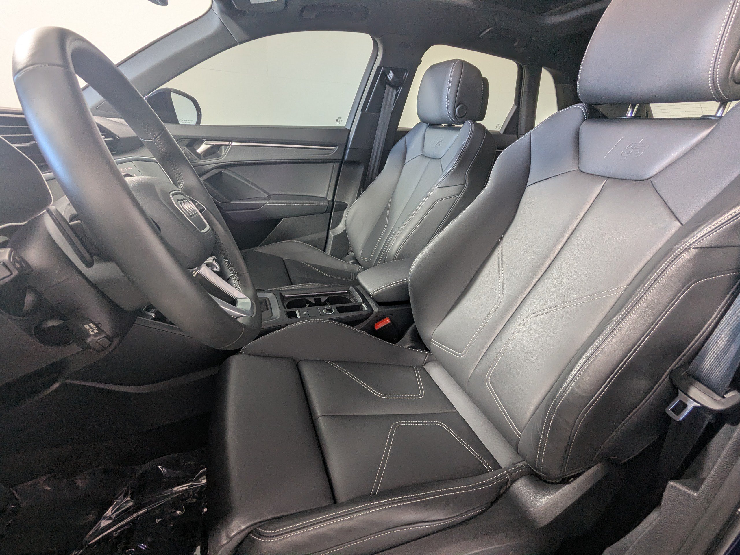 Certified 2025 Audi Q3 2.0T Premium AWD/4WD image 25