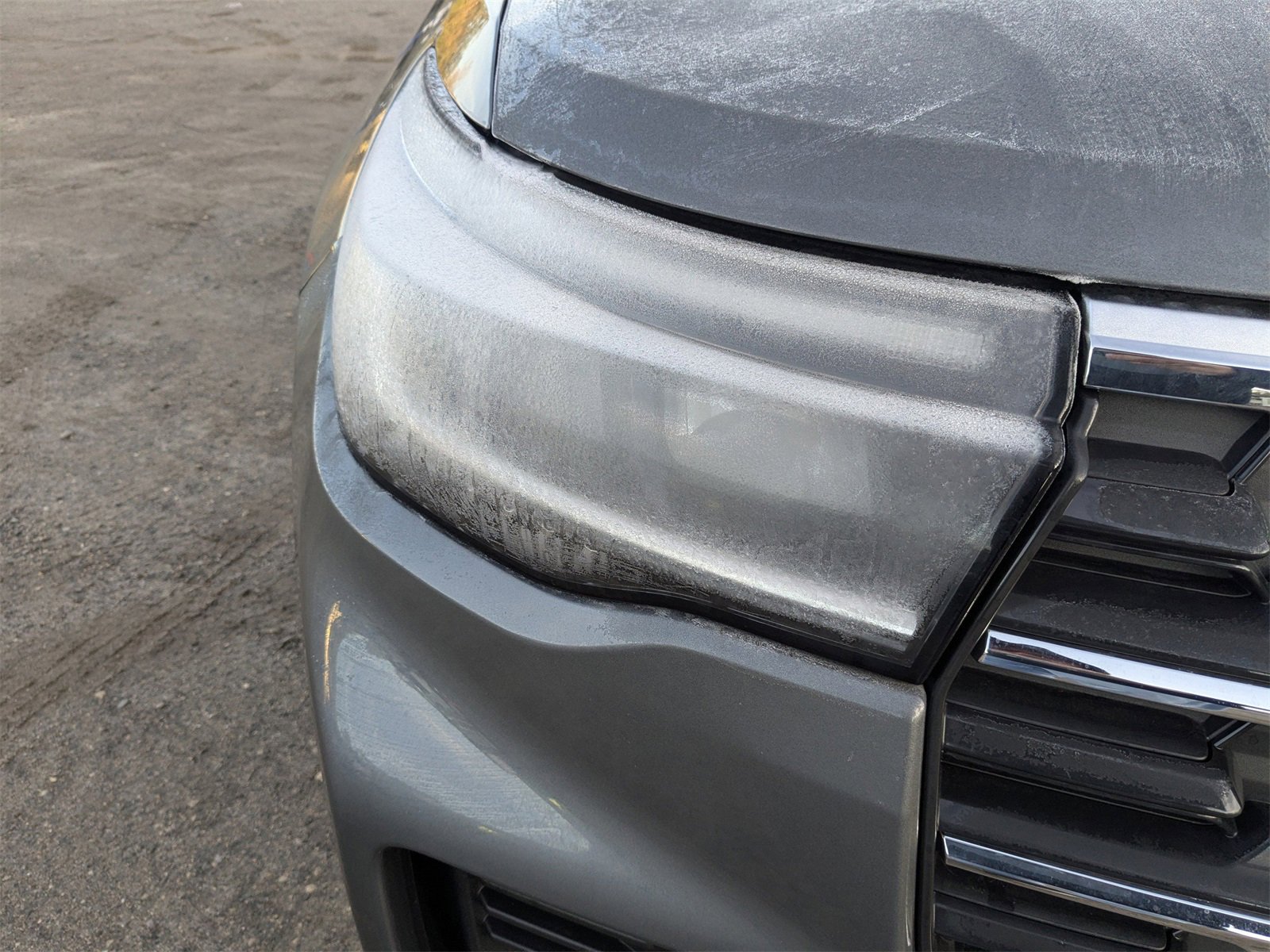 New 2025 Ford Explorer Active image 10