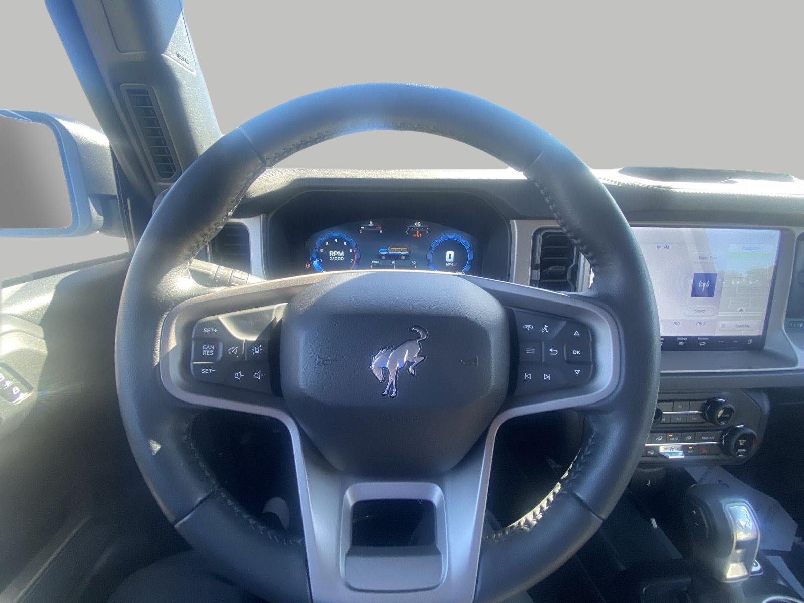 Used 2026 Ford Bronco Outer Banks w/ Black Appearance Package AWD/4WD image 14