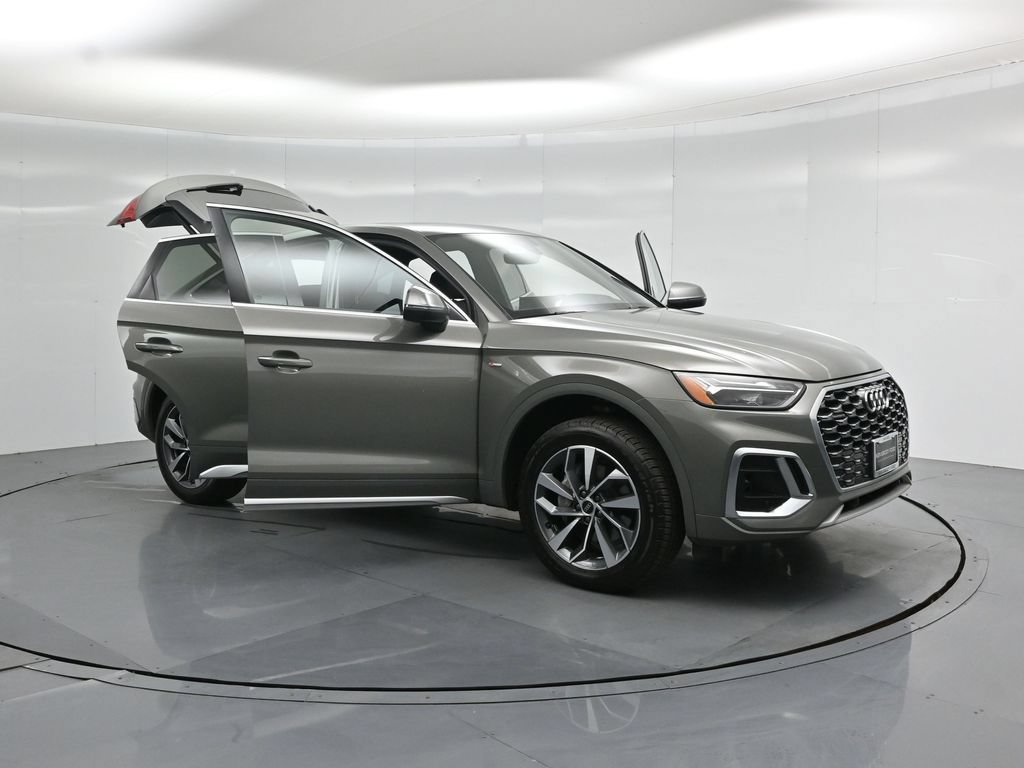 Used 2023 Audi Q5 2.0T Premium w/ Convenience Package AWD/4WD image 36