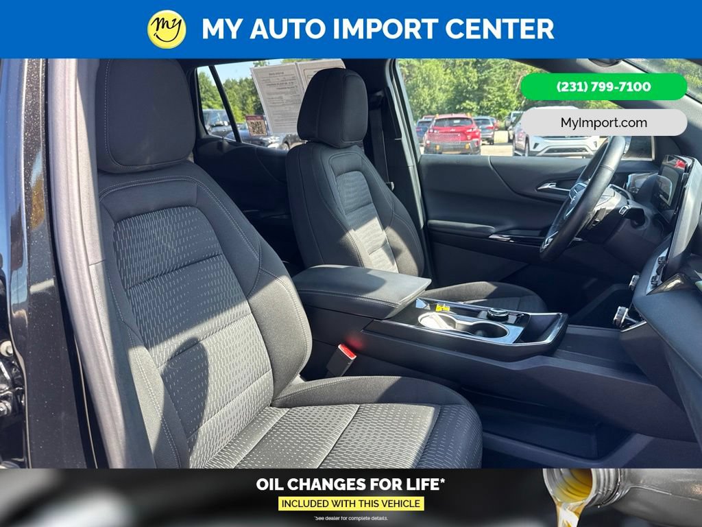 Used 2026 Chevrolet Equinox LT AWD/4WD image 28
