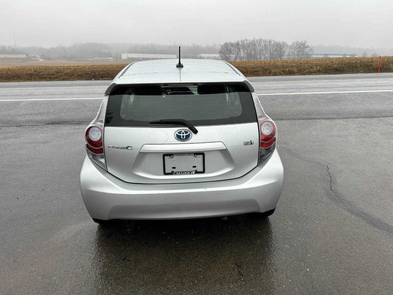 Used 2012 Toyota Prius C Three image 11