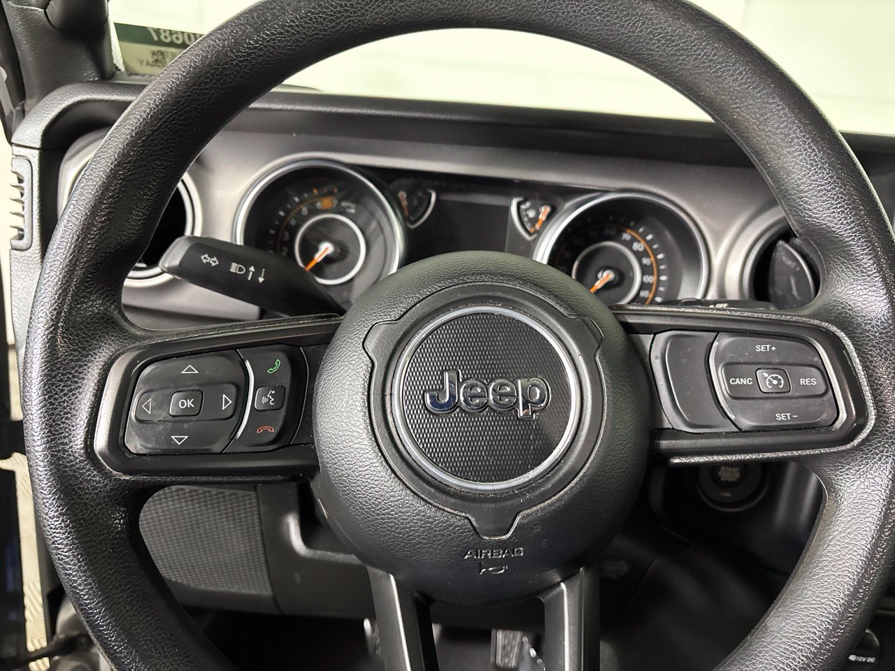 Used 2023 Jeep Wrangler Unlimited Sport AWD/4WD image 12