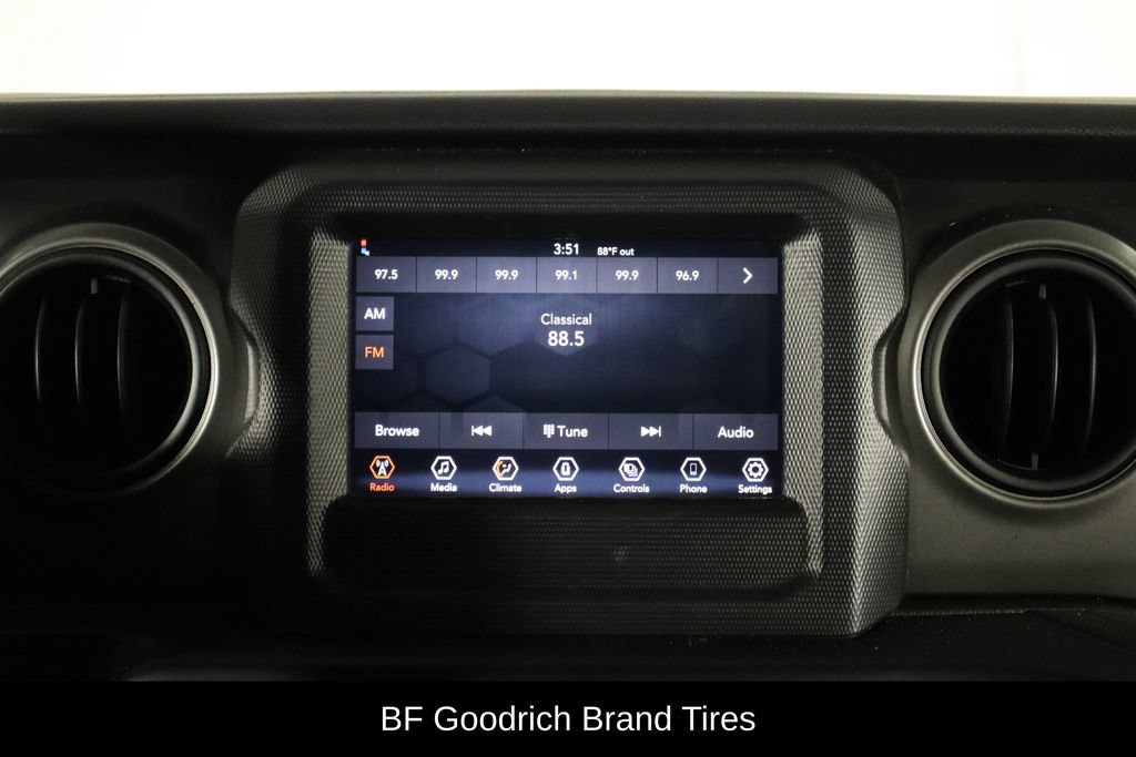 Used 2022 Jeep Wrangler Sport AWD/4WD image 25
