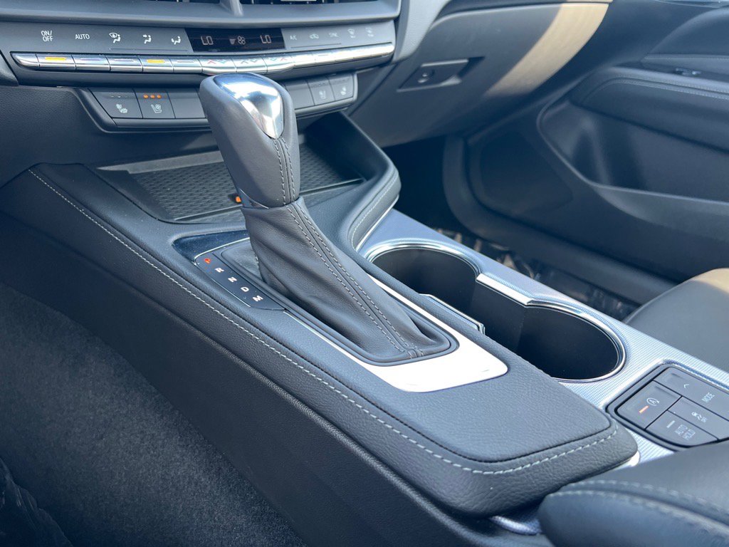 Used 2025 Cadillac CT4 Premium Luxury image 10