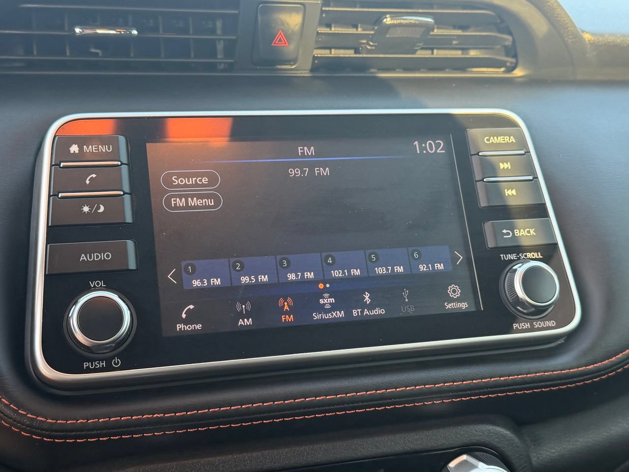 Certified 2020 Nissan Kicks SR FWD image 23
