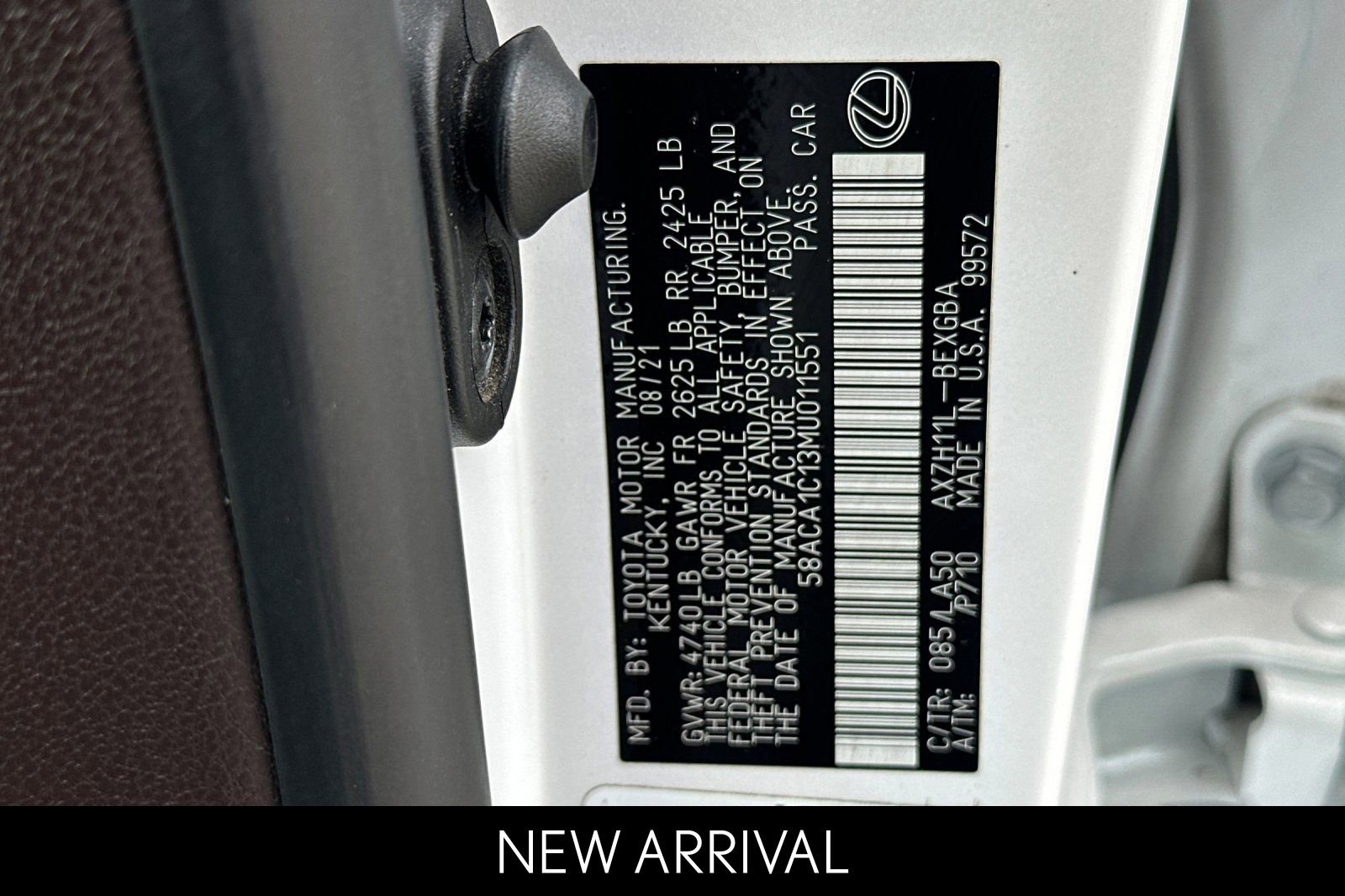 Certified 2021 Lexus ES 300h image 32