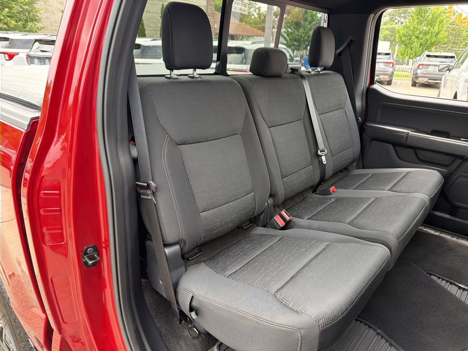 Used 2022 Ford F150 XLT w/ Equipment Group 302A High AWD/4WD image 29