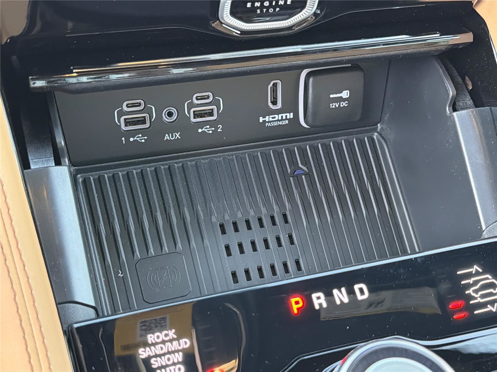 New 2026 Jeep Grand Cherokee Summit AWD/4WD image 32