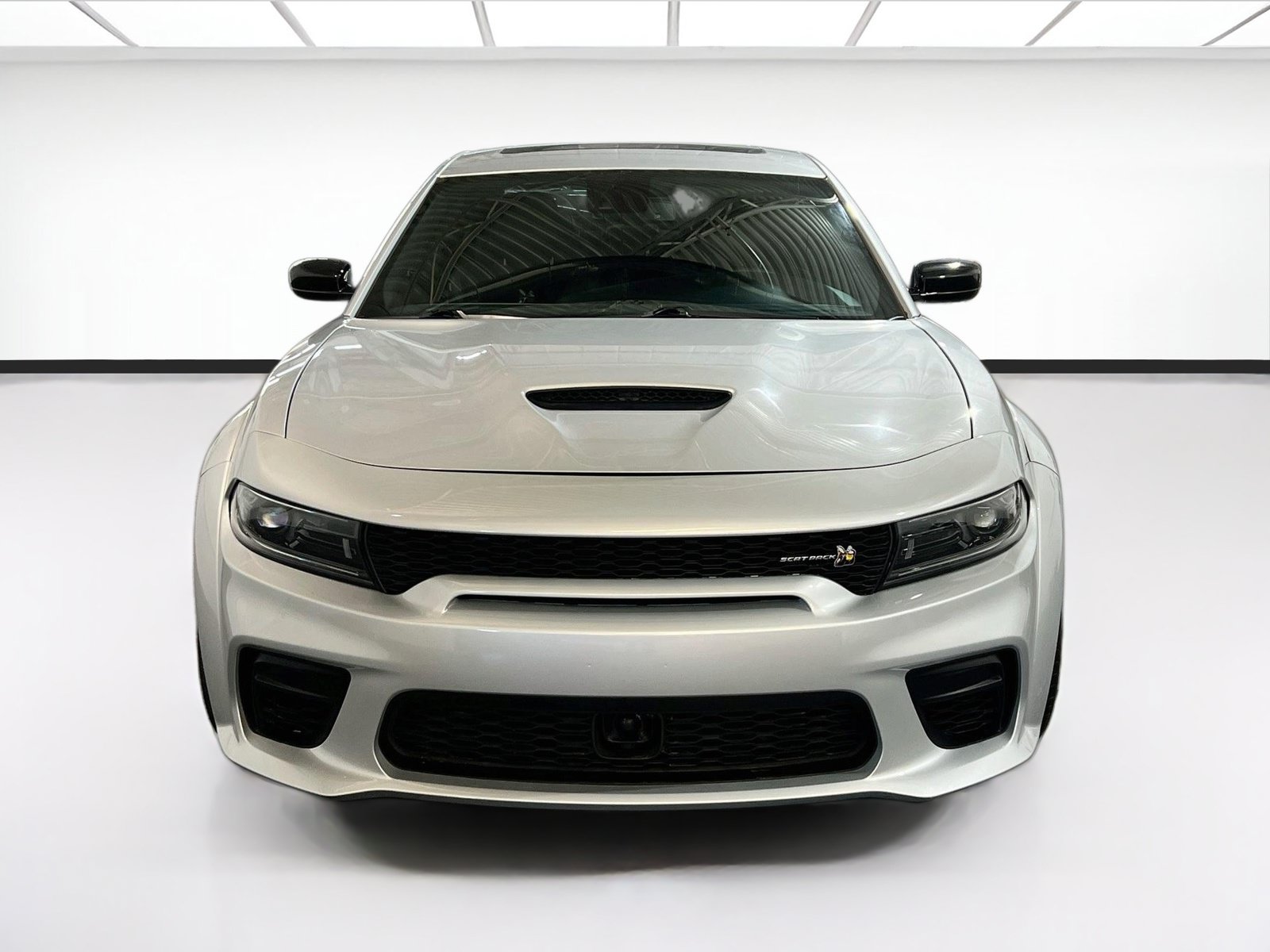 Used 2023 Dodge Charger Scat Pack RWD image 2